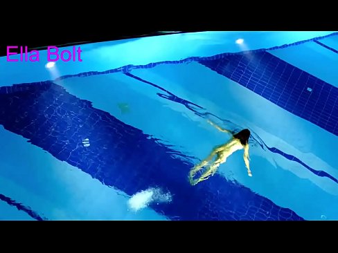 ❤️ എനിക്ക് കാണുന്നത് നിർത്താൻ കഴിയില്ല, ELLA BOLT റിസോർട്ട് പൂളിൽ നഗ്നയായി നീന്തുന്ന യുവ സുന്ദരിയെ പിടികൂടി ❌ അനൽ വീഡിയോ ഞങ്ങളിൽ% ml.niceporn-tv.ru%